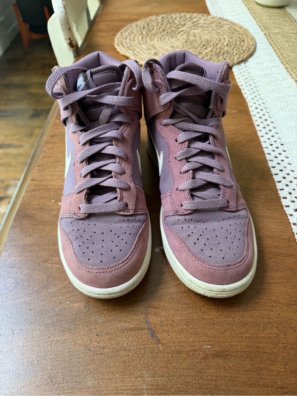Nike Dunks - Picture 2 of 4
